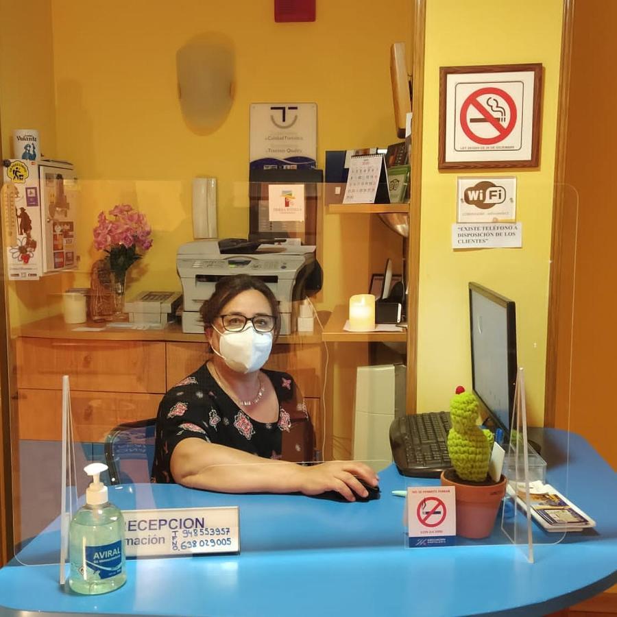 Hostal El Volante Estella Zewnętrze zdjęcie