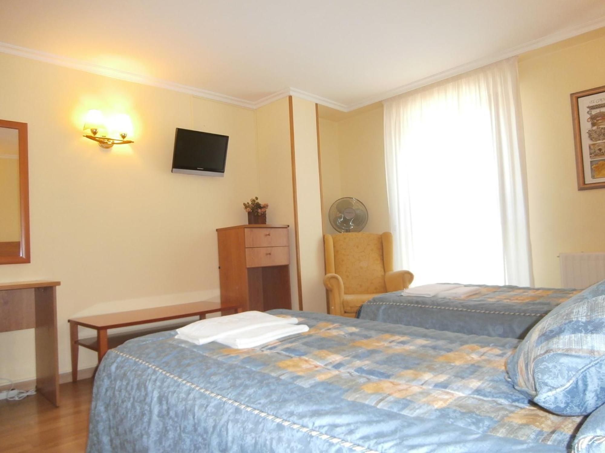 Hostal El Volante Estella Zewnętrze zdjęcie