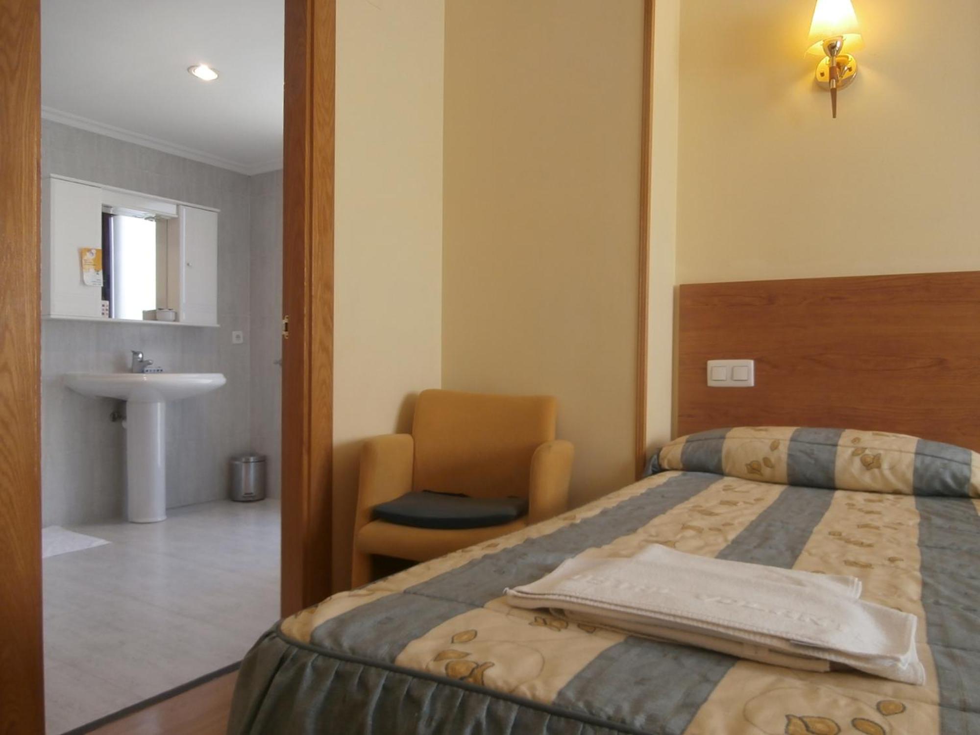 Hostal El Volante Estella Zewnętrze zdjęcie