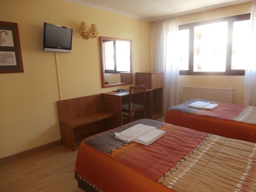 Hostal El Volante Estella Zewnętrze zdjęcie