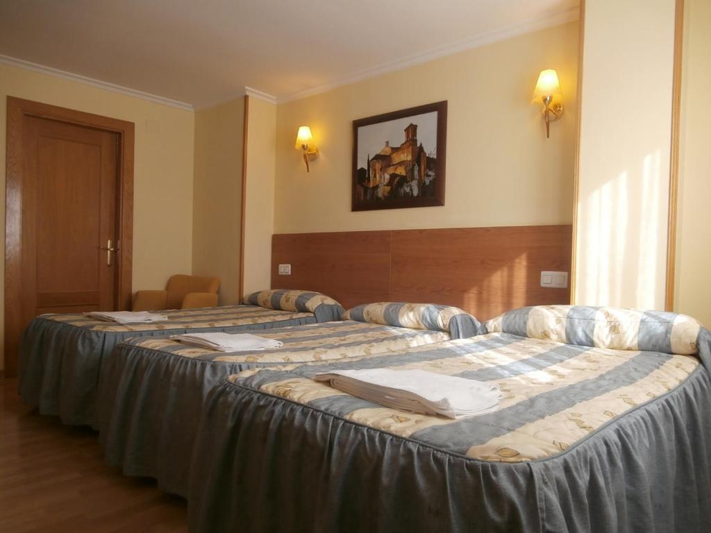 Hostal El Volante Estella Zewnętrze zdjęcie
