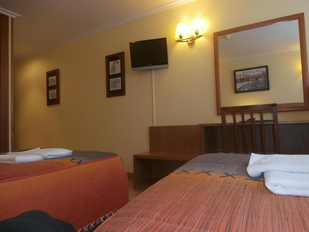 Hostal El Volante Estella Zewnętrze zdjęcie