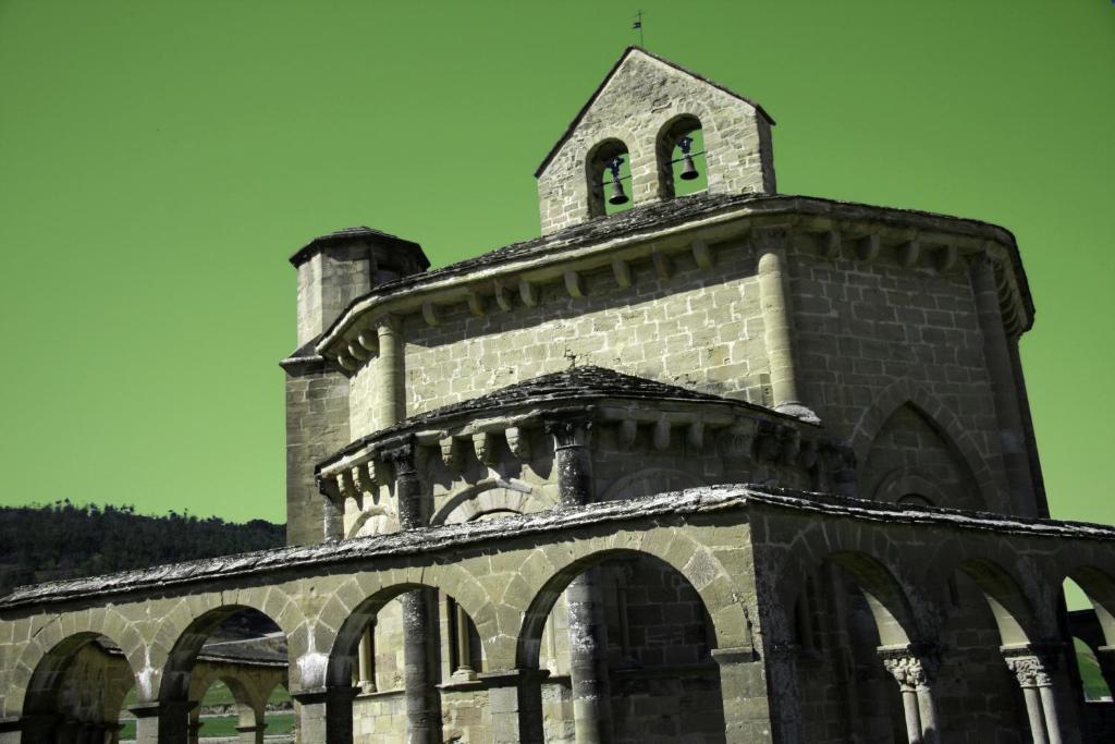 Hostal El Volante Estella Zewnętrze zdjęcie
