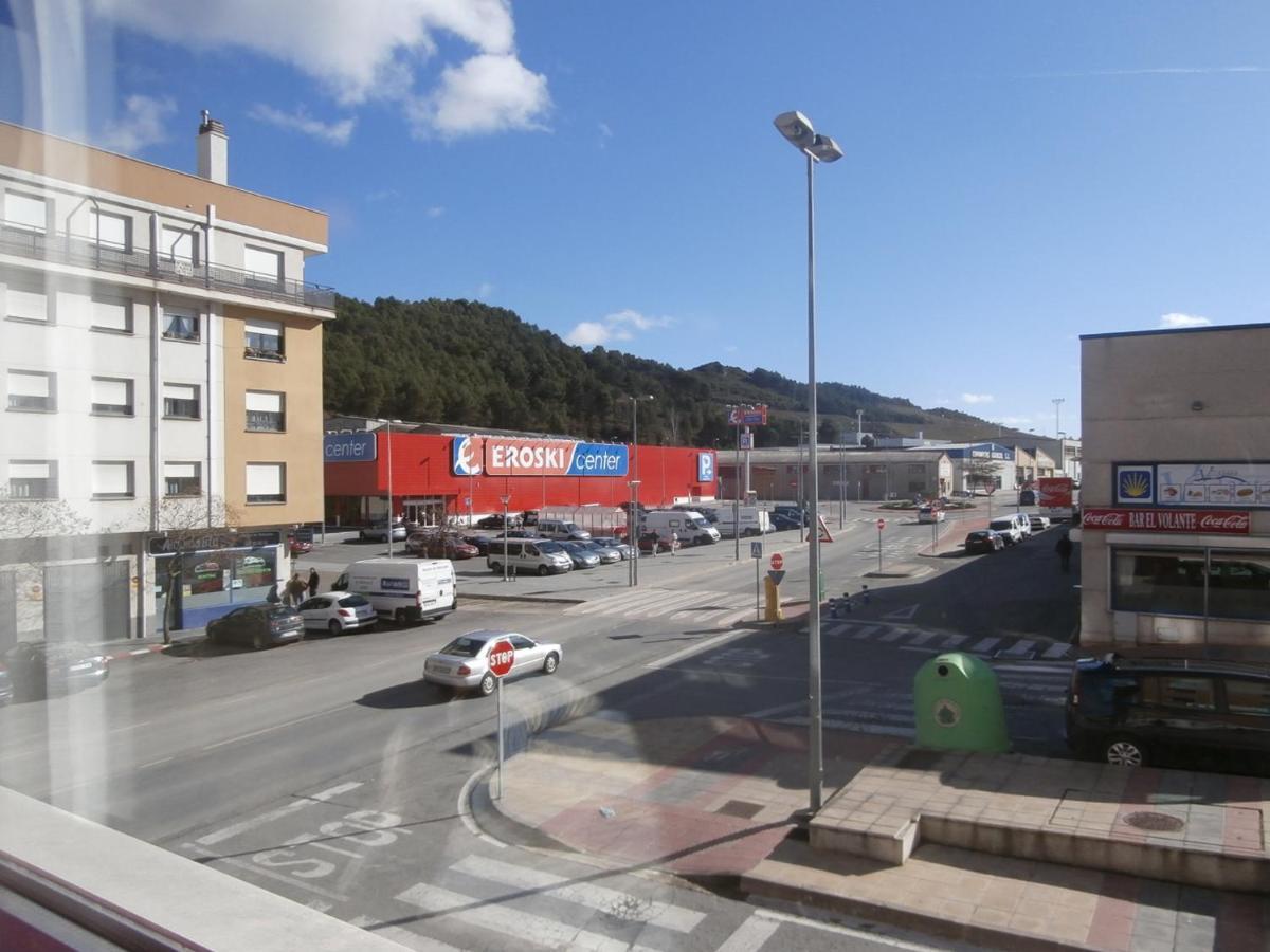 Hostal El Volante Estella Zewnętrze zdjęcie